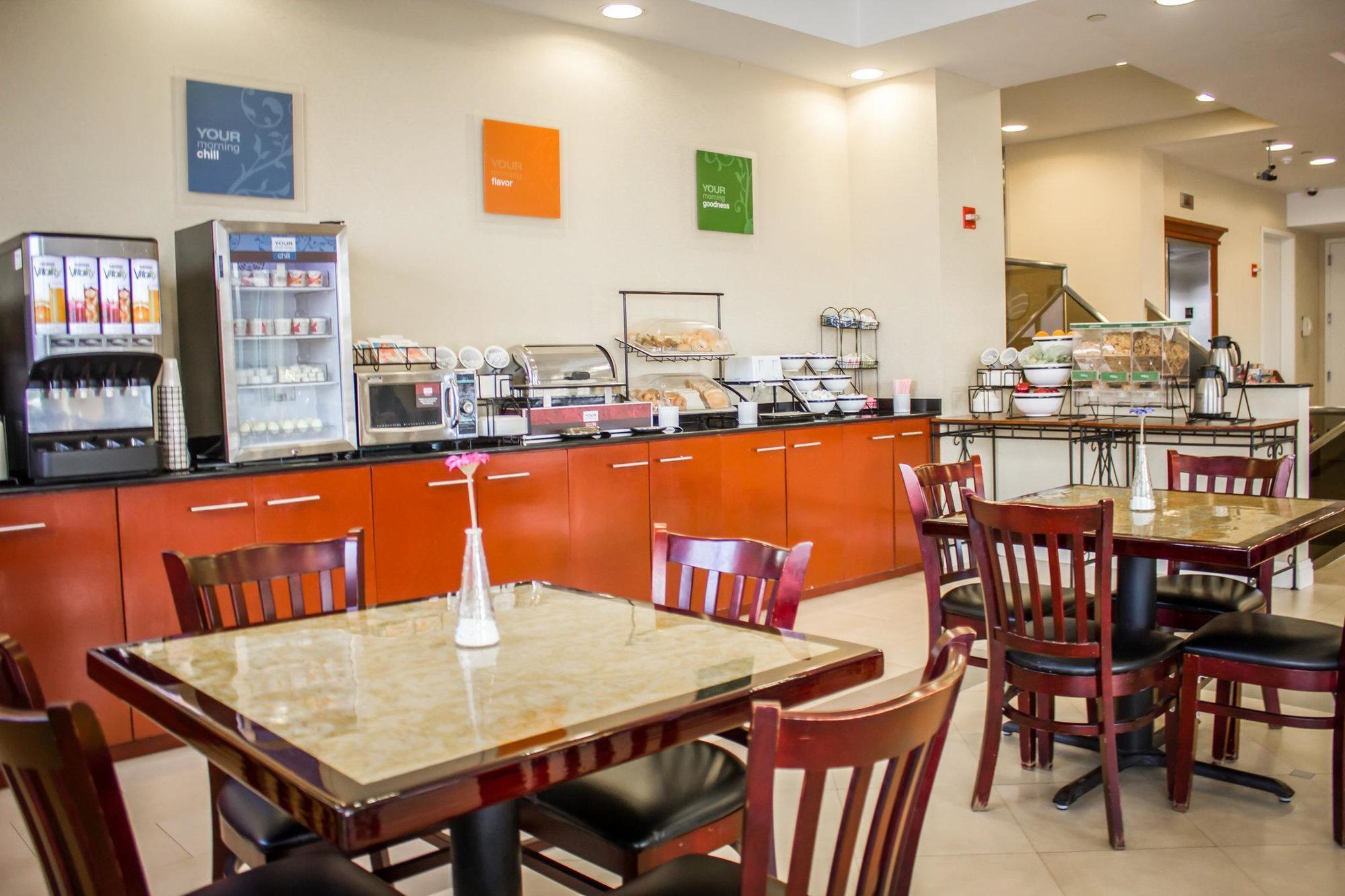 Comfort Inn & Suites Laguardia Airport New York Eksteriør bilde
