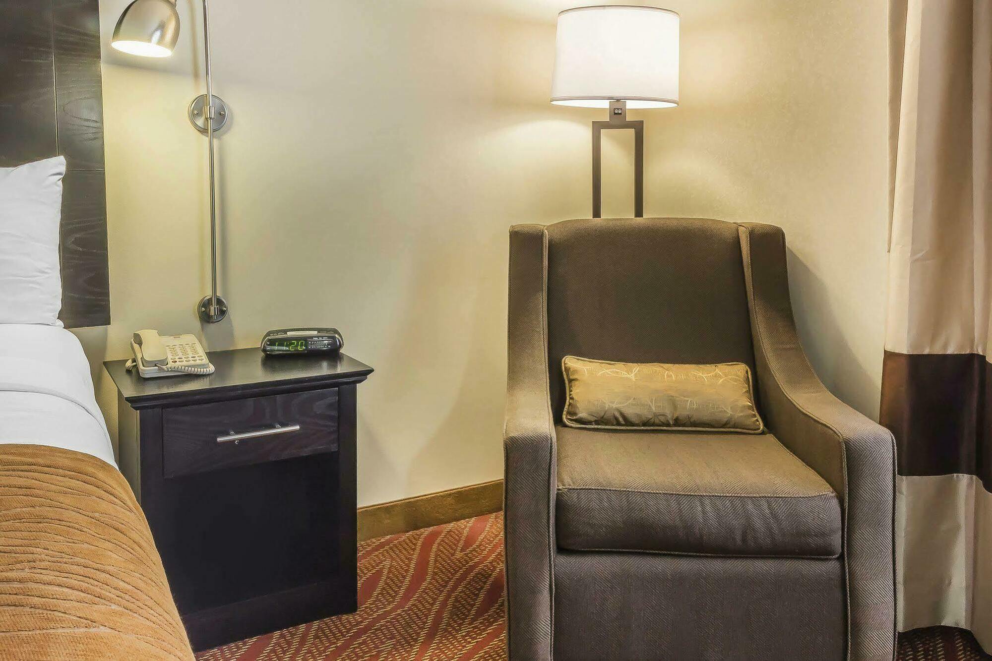 Comfort Inn & Suites Laguardia Airport New York Eksteriør bilde